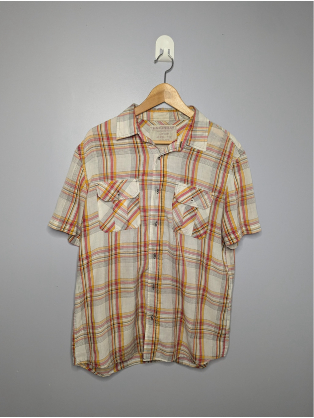 UNIONBAY Men’s Plaid Short Sleeve Casual Button Down Shirt, M